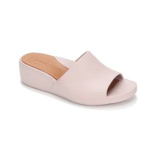 Gentle Souls Lilac Gisele Leather Platform Slide - Women | Best Price and Reviews | Zulily