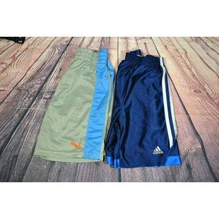 PRE-OWNED LOT OF 2 YOUTH BOYS SHORTS DIFFERENT BRANDS SIZE 5 | Ebay