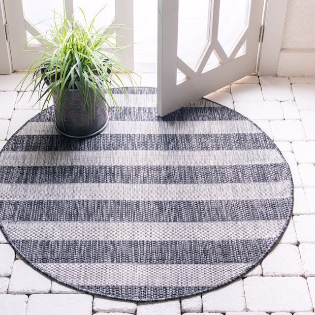 Andover Mills™ Hay Bale Striped Indoor / Outdoor Area Rug in Charcoal Gray/Gray & Reviews | Wayfair