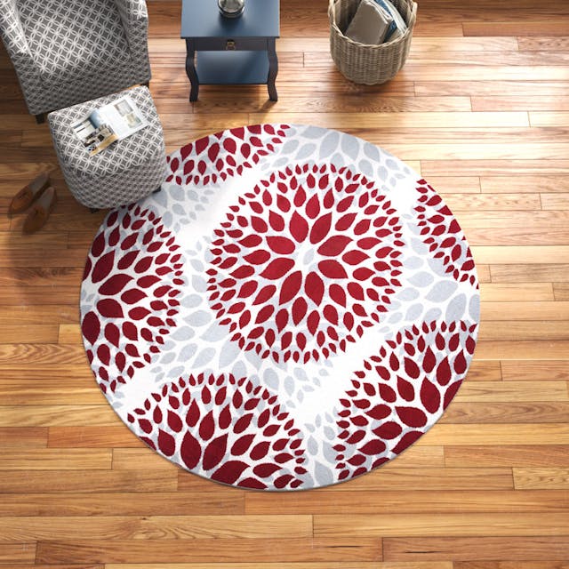 Andover Mills™ Regner Floral Machine Woven Area Rug in Red/Light Gray & Reviews | Wayfair